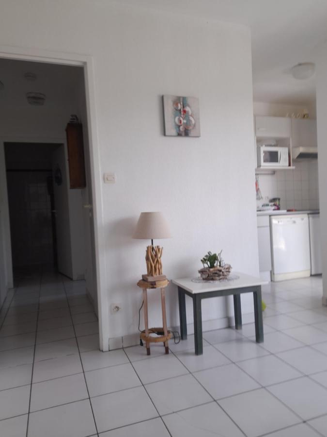 Appartement T2 Ocean Location Avec Terrasse Et Parking 200 M De La Plage Мольез-е-Маа Экстерьер фото